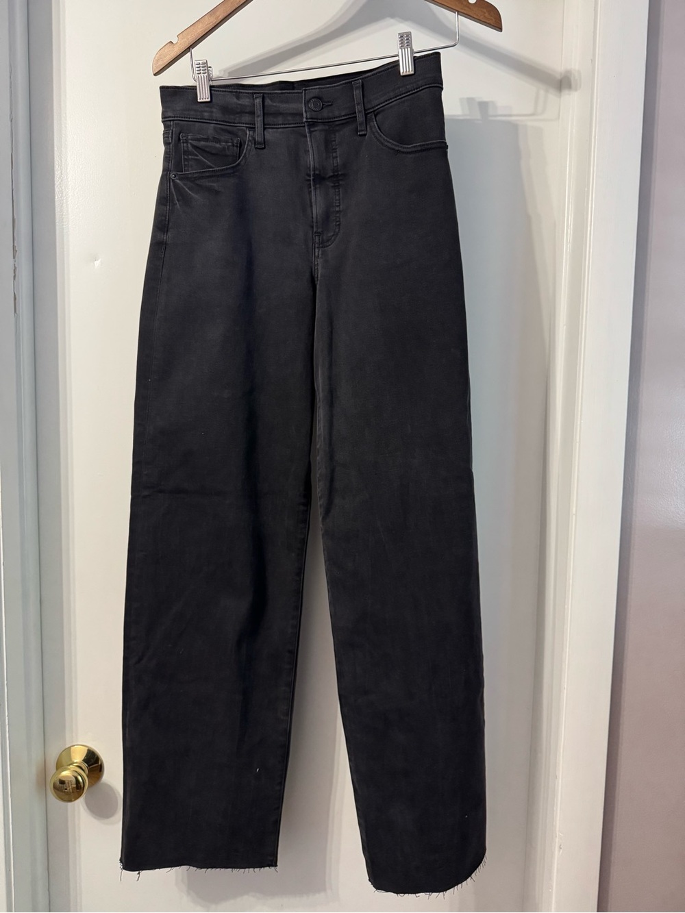 Express Black Relaxed/Straight Leg Jeans